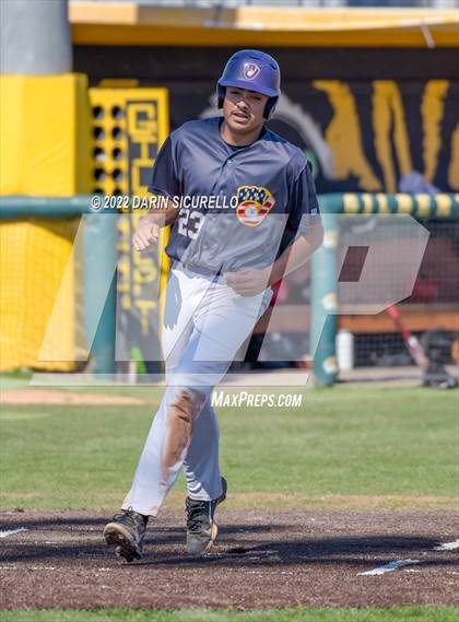 Thumbnail 1 in Alhambra vs Mesa (Bob Everett Classic) photogallery.