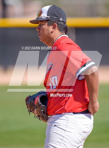 Thumbnail 1 in Alhambra vs Mesa (Bob Everett Classic) photogallery.