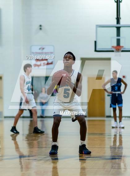Thumbnail 2 in Indian River @ Hickory photogallery.