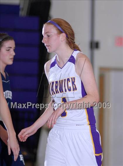 Thumbnail 2 in Burke Catholic vs. Warwick (Warwick Holiday Classic) photogallery.