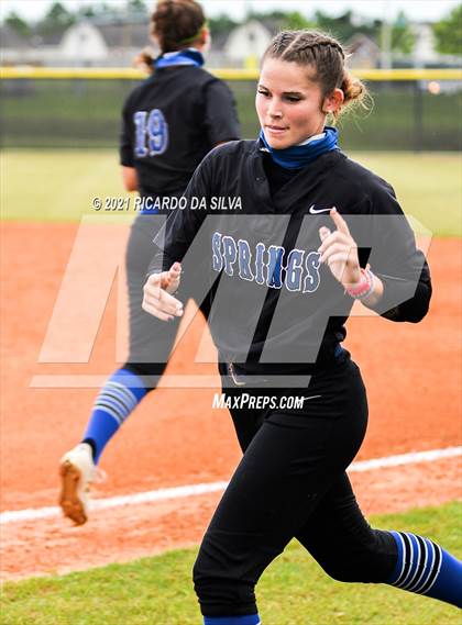 Thumbnail 2 in Deer Park vs Clear Springs (UIL 6A Regional Final) photogallery.