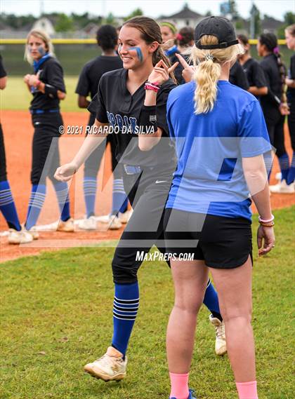 Thumbnail 3 in Deer Park vs Clear Springs (UIL 6A Regional Final) photogallery.