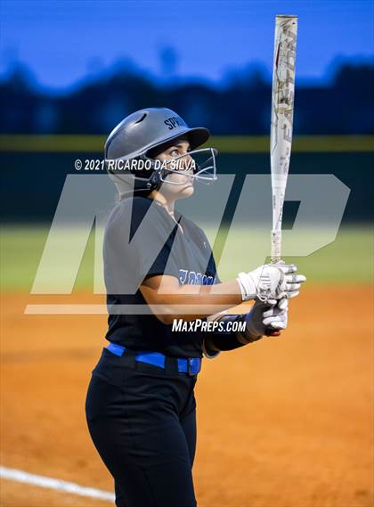Thumbnail 1 in Deer Park vs Clear Springs (UIL 6A Regional Final) photogallery.