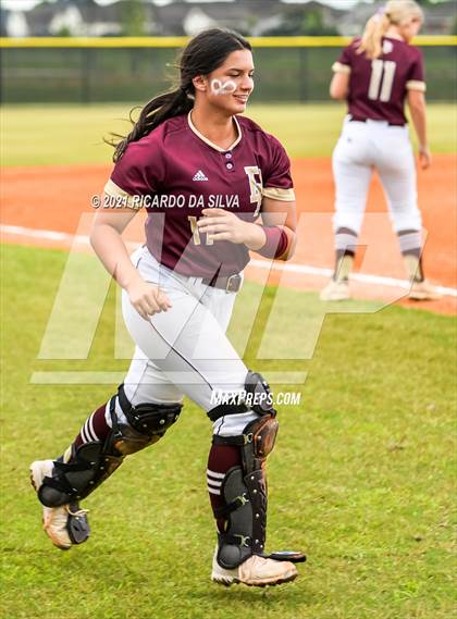 Thumbnail 3 in Deer Park vs Clear Springs (UIL 6A Regional Final) photogallery.