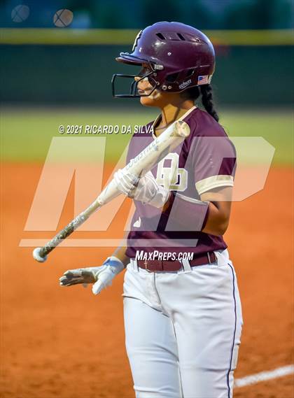 Thumbnail 2 in Deer Park vs Clear Springs (UIL 6A Regional Final) photogallery.