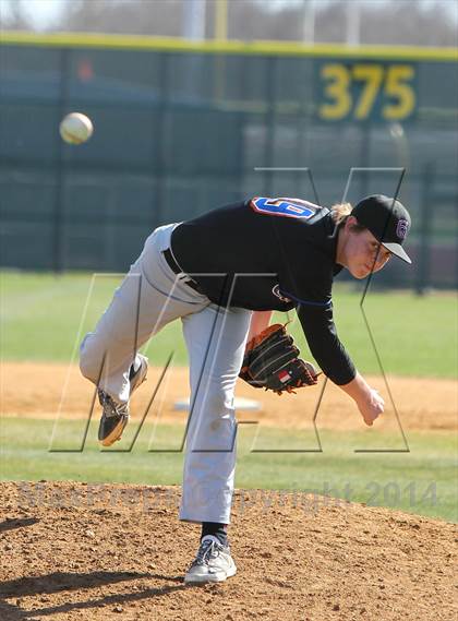 Thumbnail 3 in Carroll vs Covenant Christian (HEB Mid-Cities Classic) photogallery.