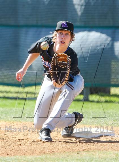 Thumbnail 2 in Carroll vs Covenant Christian (HEB Mid-Cities Classic) photogallery.