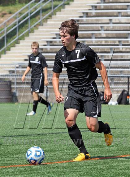 Thumbnail 2 in Oakton @ Cosby (VHSL State Semifinal) photogallery.