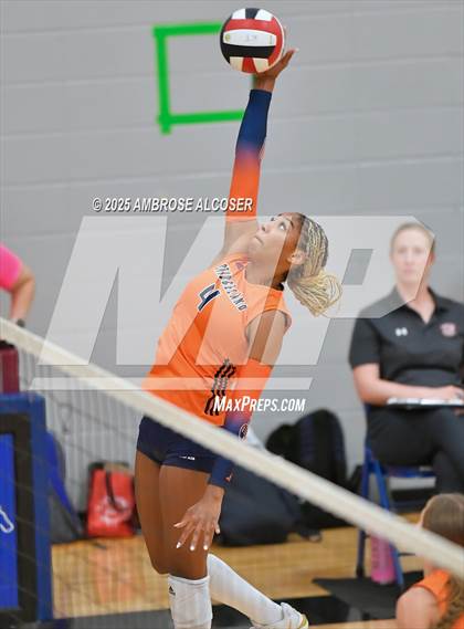 Thumbnail 2 in Oak Ridge vs. Bridgeland (KISD/CFISD Tournament) photogallery.