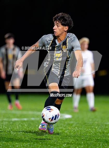 Thumbnail 2 in Archbishop Alter @ Centerville photogallery.