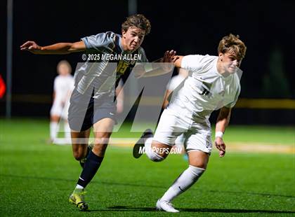 Thumbnail 1 in Archbishop Alter @ Centerville photogallery.