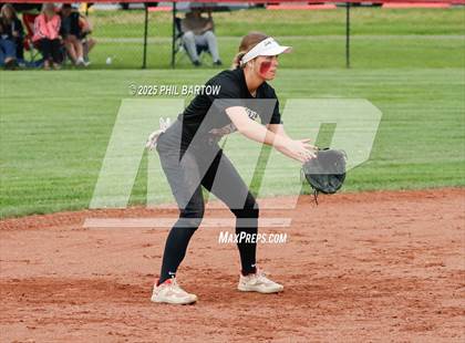 Thumbnail 2 in Meadowbrook @ Crooksville photogallery.