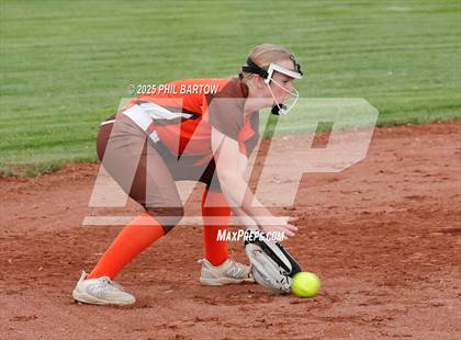 Thumbnail 1 in Meadowbrook @ Crooksville photogallery.
