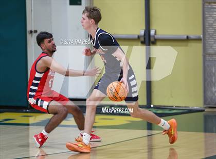 Thumbnail 1 in Cypress vs. Tournament Opponent photogallery.