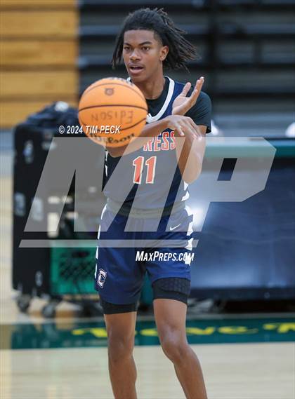 Thumbnail 2 in Cypress vs. Tournament Opponent photogallery.