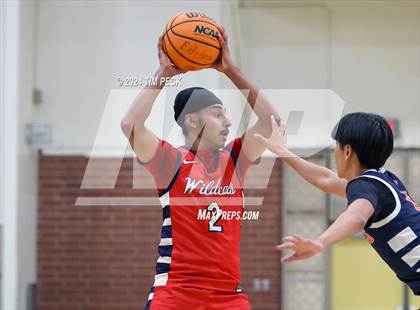 Thumbnail 2 in Cypress vs. Tournament Opponent photogallery.