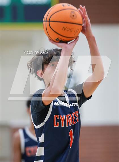 Thumbnail 2 in Cypress vs. Tournament Opponent photogallery.
