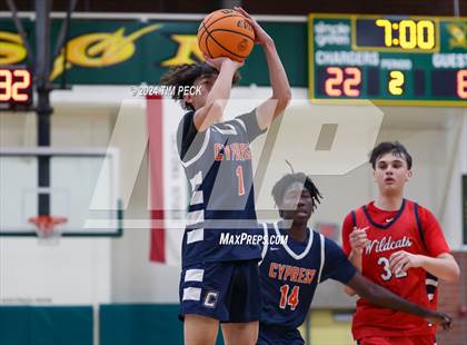Thumbnail 3 in Cypress vs. Tournament Opponent photogallery.