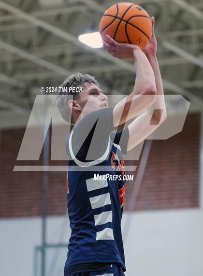 Thumbnail 2 in Cypress vs. Tournament Opponent photogallery.