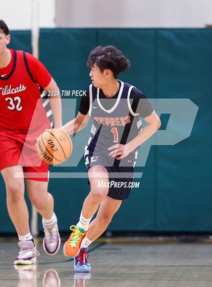 Thumbnail 1 in Cypress vs. Tournament Opponent photogallery.