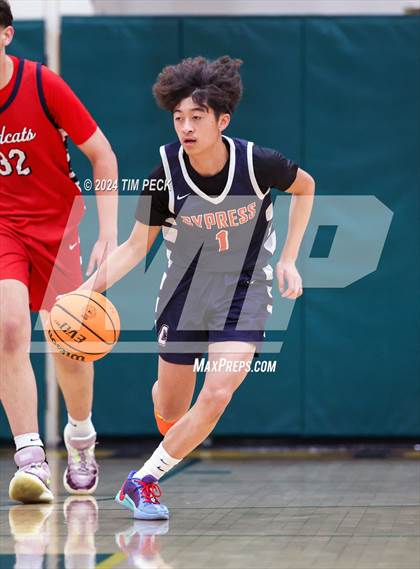 Thumbnail 3 in Cypress vs. Tournament Opponent photogallery.