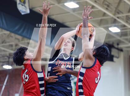 Thumbnail 3 in Cypress vs. Tournament Opponent photogallery.