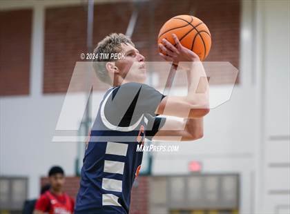 Thumbnail 3 in Cypress vs. Tournament Opponent photogallery.