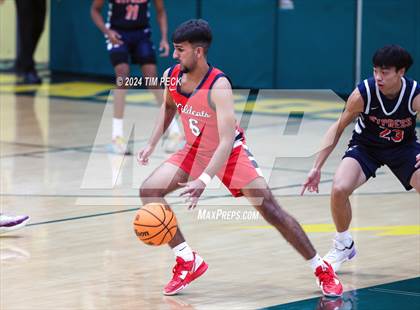 Thumbnail 3 in Cypress vs. Tournament Opponent photogallery.