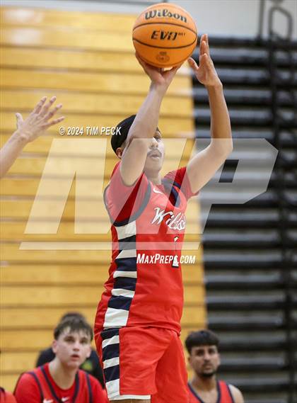 Thumbnail 1 in Cypress vs. Tournament Opponent photogallery.