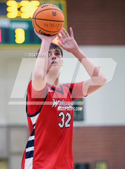 Thumbnail 2 in Cypress vs. Tournament Opponent photogallery.