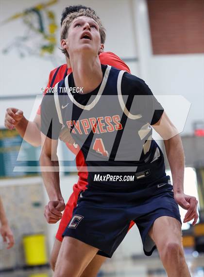 Thumbnail 2 in Cypress vs. Tournament Opponent photogallery.