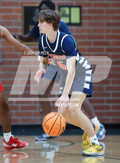 Thumbnail 3 in Cypress vs. Tournament Opponent photogallery.