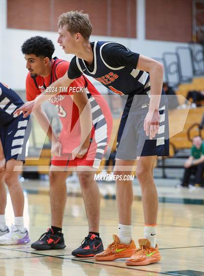 Thumbnail 2 in Cypress vs. Tournament Opponent photogallery.
