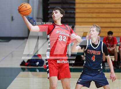 Thumbnail 1 in Cypress vs. Tournament Opponent photogallery.