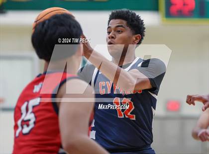 Thumbnail 3 in Cypress vs. Tournament Opponent photogallery.