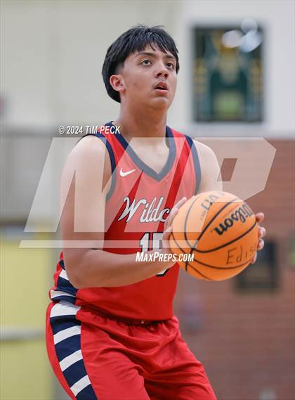 Thumbnail 1 in Cypress vs. Tournament Opponent photogallery.