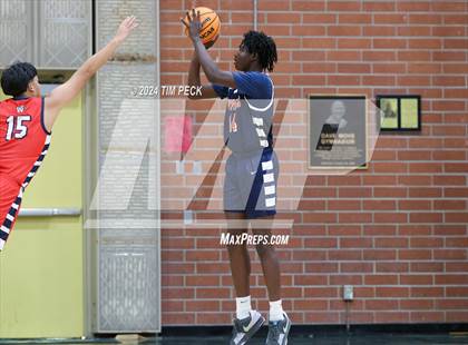Thumbnail 3 in Cypress vs. Tournament Opponent photogallery.