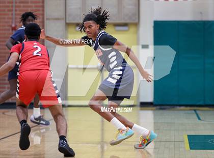 Thumbnail 1 in Cypress vs. Tournament Opponent photogallery.