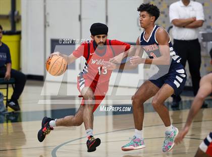 Thumbnail 2 in Cypress vs. Tournament Opponent photogallery.