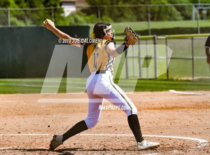 Thumbnail 3 in Johnson vs Brennan (UIL 6A Bi District) photogallery.