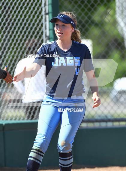 Thumbnail 2 in Johnson vs Brennan (UIL 6A Bi District) photogallery.