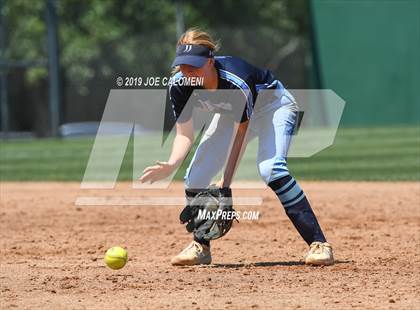 Thumbnail 1 in Johnson vs Brennan (UIL 6A Bi District) photogallery.