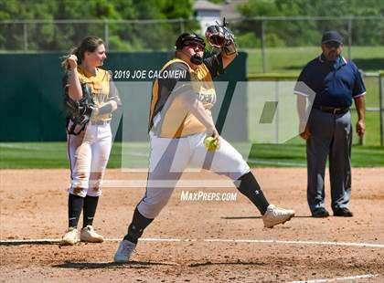 Thumbnail 3 in Johnson vs Brennan (UIL 6A Bi District) photogallery.