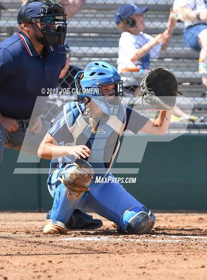 Thumbnail 3 in Johnson vs Brennan (UIL 6A Bi District) photogallery.
