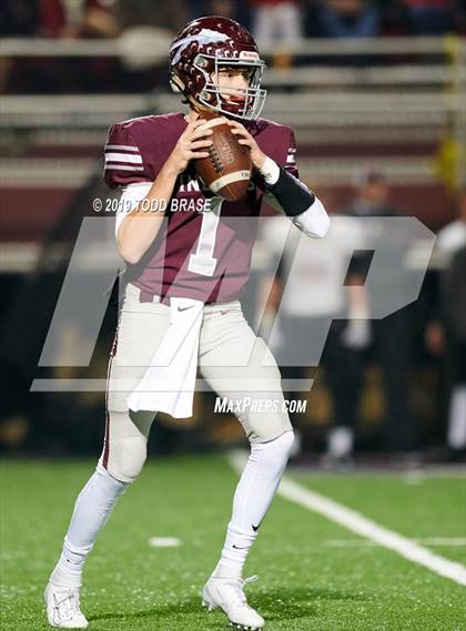 Thumbnail 3 in Maryville @ Dobyns-Bennett (TSSAA Class 6A Quarterfinal Playoff) photogallery.
