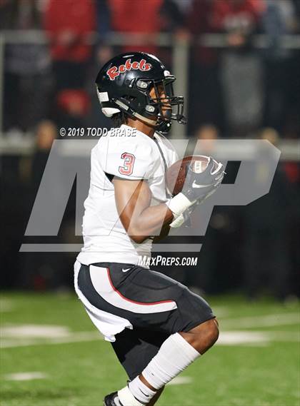 Thumbnail 3 in Maryville @ Dobyns-Bennett (TSSAA Class 6A Quarterfinal Playoff) photogallery.