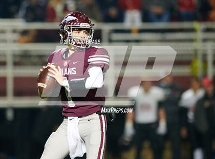 Thumbnail 1 in Maryville @ Dobyns-Bennett (TSSAA Class 6A Quarterfinal Playoff) photogallery.