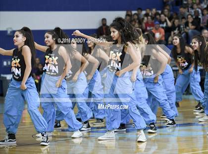 Thumbnail 2 in St. Pius X @ Sam Rayburn (McDonald's Texas Invitational) photogallery.