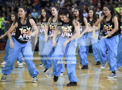 Thumbnail 3 in St. Pius X @ Sam Rayburn (McDonald's Texas Invitational) photogallery.