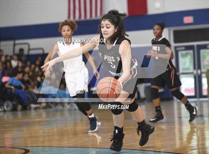 Thumbnail 2 in St. Pius X @ Sam Rayburn (McDonald's Texas Invitational) photogallery.